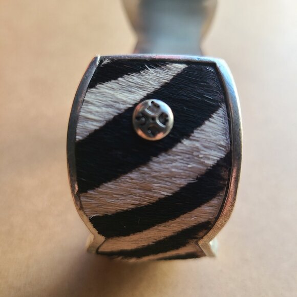 Silver Cuff Bracelett - Picture 5 of 7